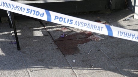 Une zône de crime bouclée par un cordon de la police à Göteborg (Sud)