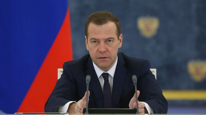 Medvedev : Ankara protège Daesh, car la Turquie a un intérêt financier dans l’Etat islamique 5655633ac4618888168b45ad
