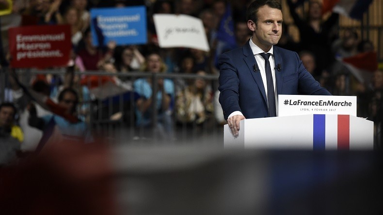 Dupont-Aignan soupçonne Macron de conflits d’intérêts et veut qu’il clarifie «ses financements»