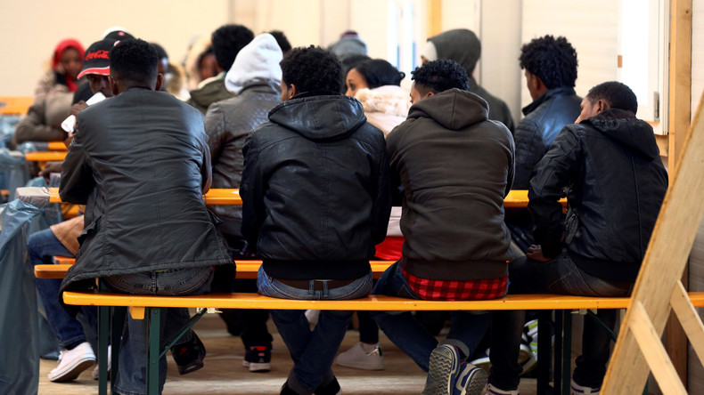 L'incitation financière au retour des migrants aurait pour effet de les encourager à venir en Europe