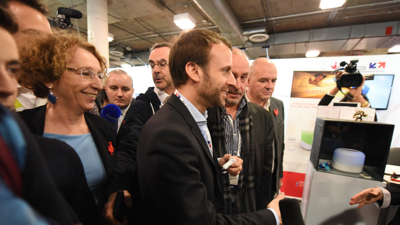 Affaire Business France : le cabinet de Macron à Bercy et l'actuel ministre du Travail impliqués